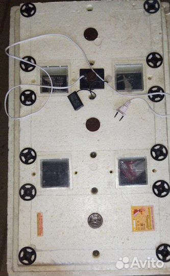 Инкубатор для яиц автомат