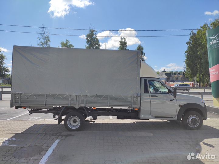 УАЗ Профи 2.7 МТ, 2024