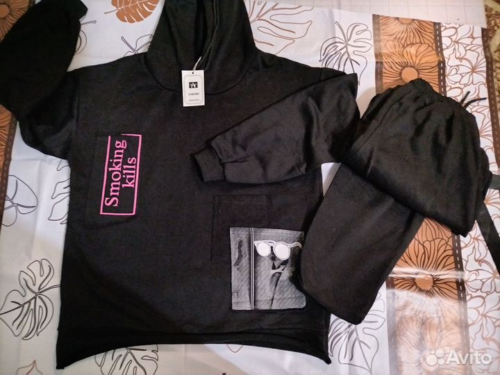 Спортивный костюм женский новый