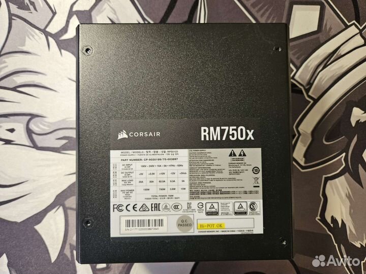 Блок питания Corsair RM750X Gold состояние нового