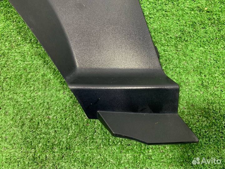 Декоративная накладка правая Audi Tt 8J 2007