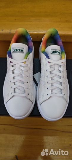 Кроссовки Adidas 38 размер оригинал