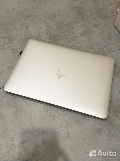 Apple macbook pro 13 retina 2014