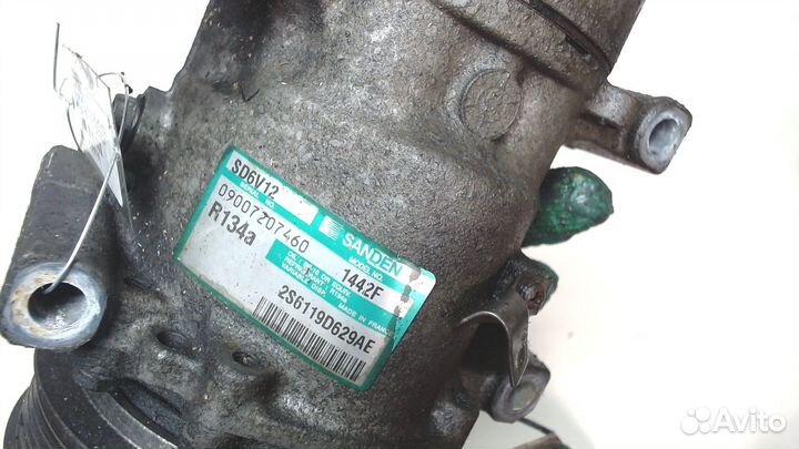 Компрессор кондиционера Mazda 2, 2004