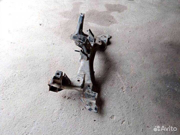 Передний подрамник на kia spectra