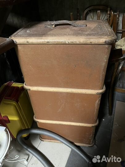 Антикварный немецкий каретный сундук чемодан