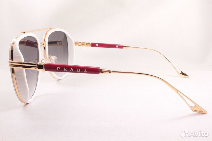 Солнцезащитные очки Prada Aviator