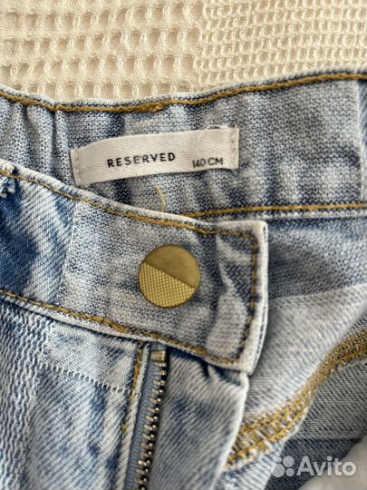 Джинсы на девочку reserved