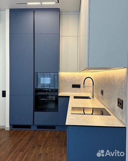 Кухня в стиле хай тек