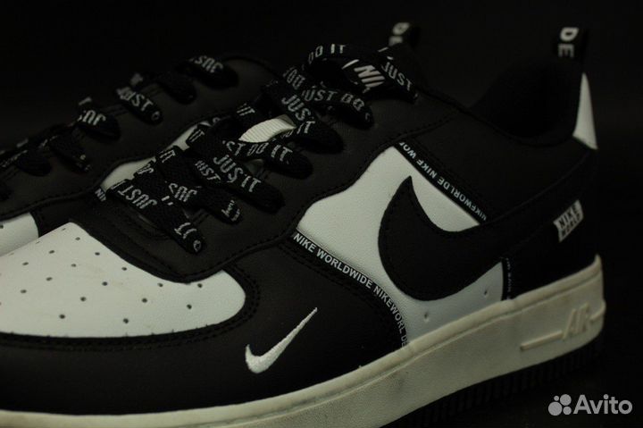 Nike Air Force 1 world