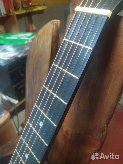 Продам гитару
