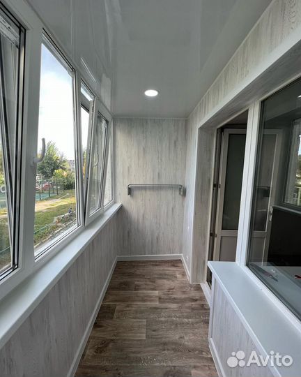 Остекление балконов и лоджий под ключ