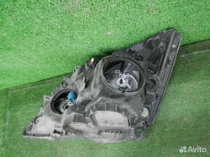 Фара правая Honda CR-V