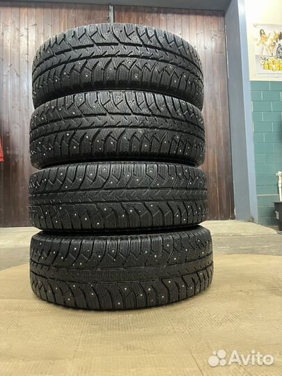 Bridgestone Ice Cruiser 7000 195/65 R15