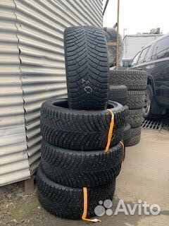 Michelin X-Ice North 4 265/35 R19 98H