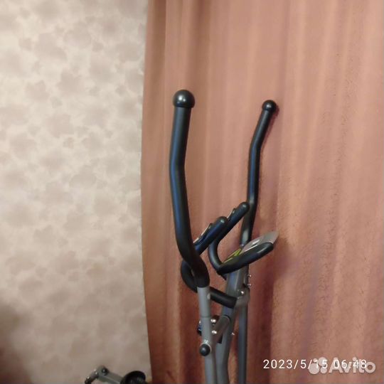 Эллиптический тренажер