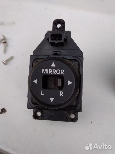 Hyundai Solaris блок зеркал