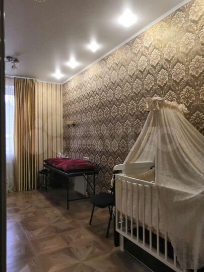 4-к. квартира, 199,5 м², 3/6 эт.