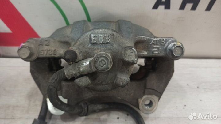 Суппорт передний Mitsubishi Asx GA1W 4A92 2011