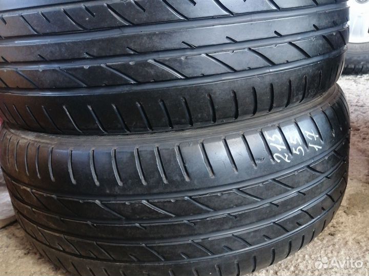 Advanta SVT-01 215/55 R17