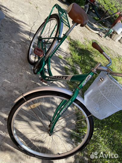 Велосипед взрослый женский с корзиной