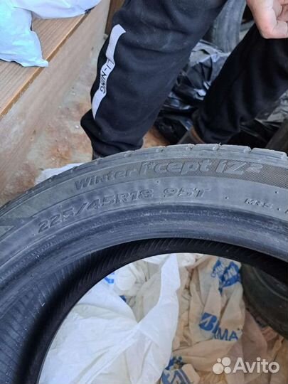 Hankook Optimo Kinergy Eco K425 235/45 R18