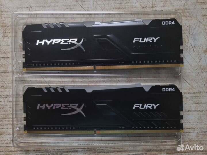 Оперативная память 16гб ddr4 Kingston HyperX RGB