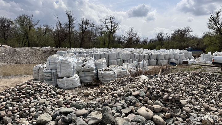 Галька морская медовая фр. 5-10