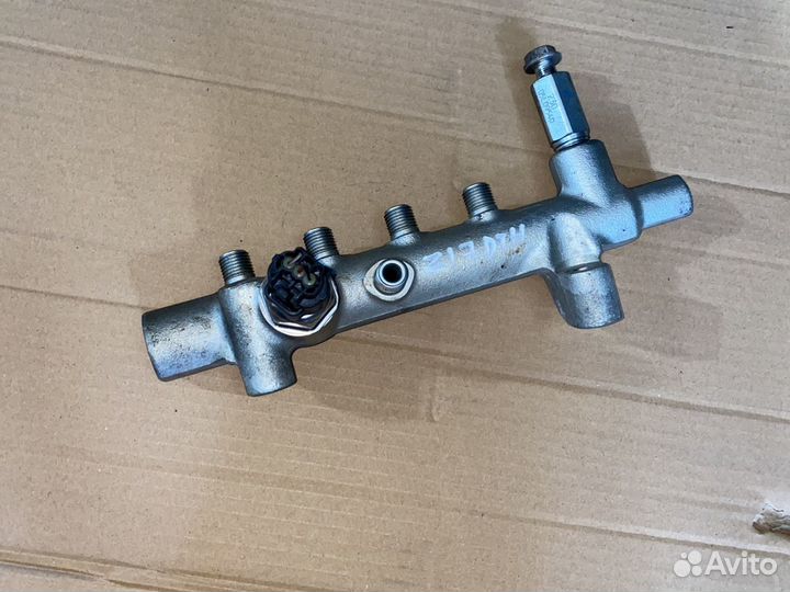 Топливная рампа Z17DTH Opel 1.7cdti Astra Meriva