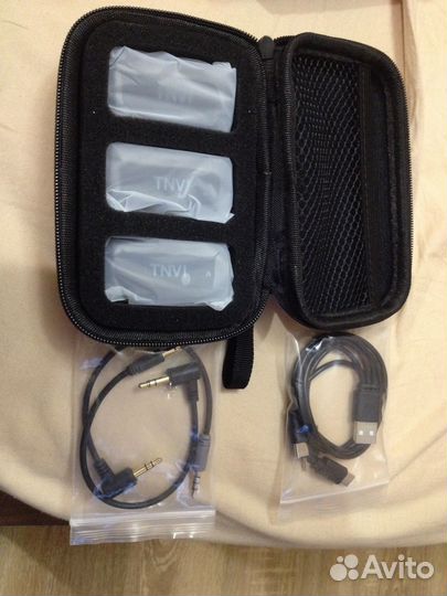 Петличный микрофон