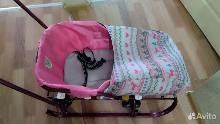 Продам санки чехол в подарок