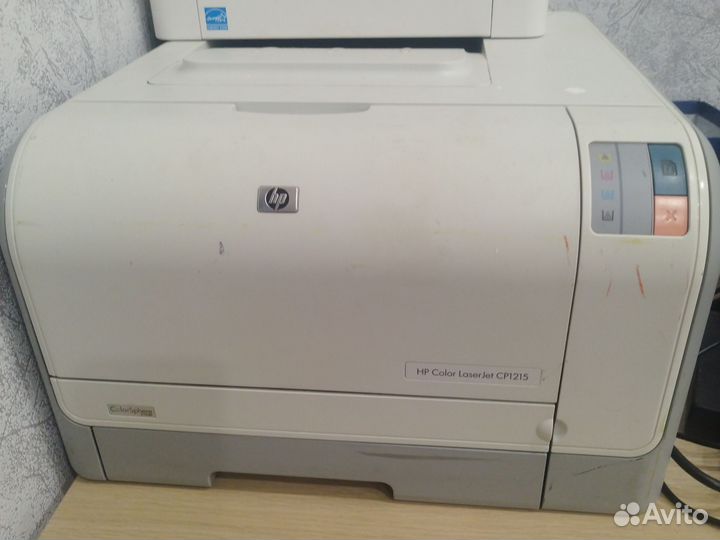 Цветной лазерный принтер бу