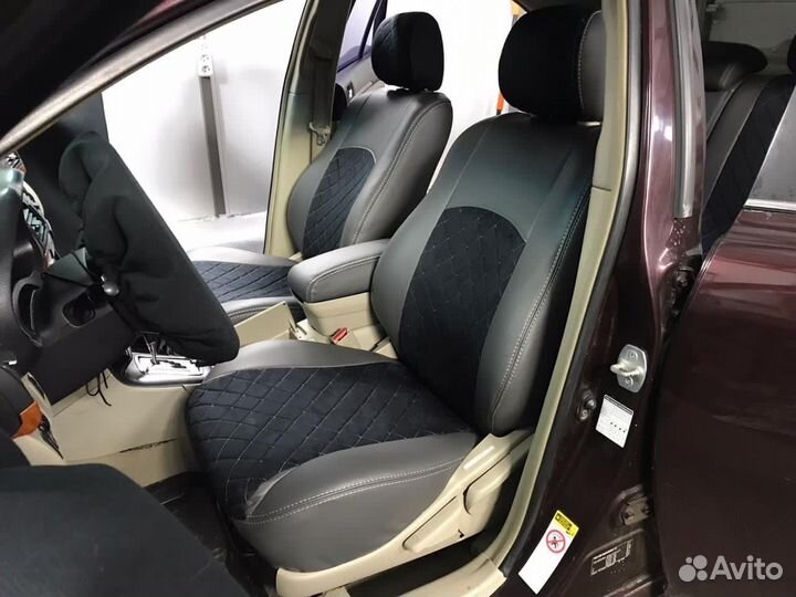 Авточехлы Nissan Latio