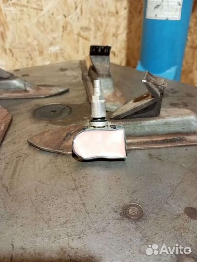 Датчик давления в шинах