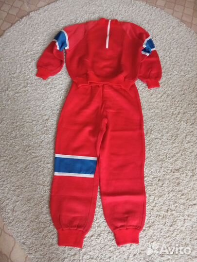 Спортивный костюм новый