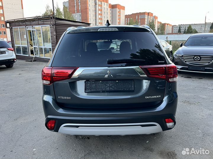 Mitsubishi Outlander 2.0 CVT, 2019, 76 500 км