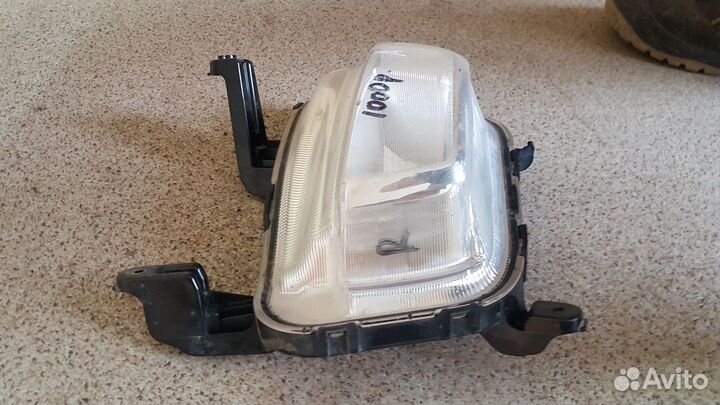 Правая противотуманная фара kia rio 3 QB