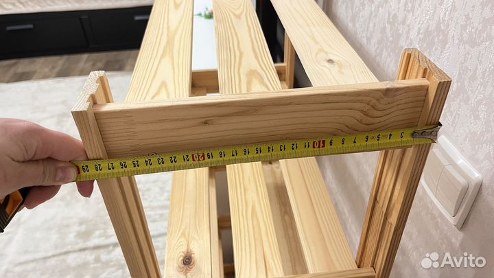 Стеллаж деревянный для игрушек