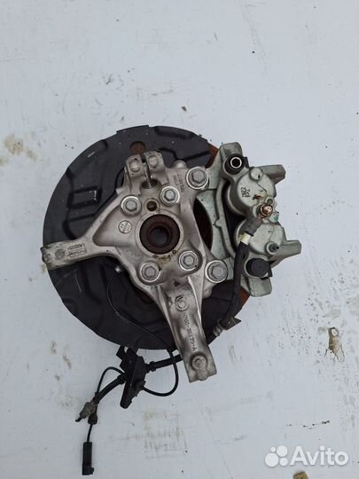 Кулак поворотный Ford Fusion