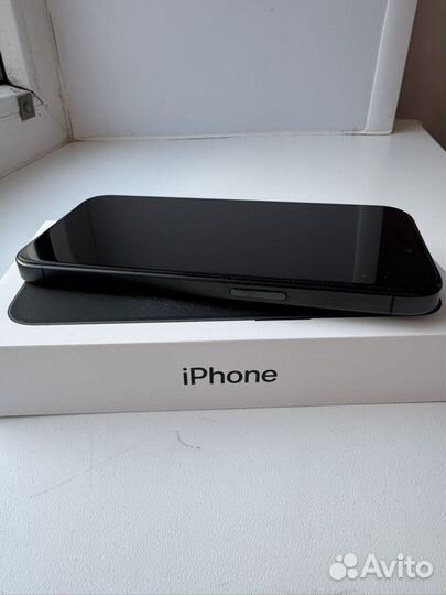 iPhone 15 Pro, 128 ГБ