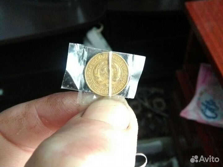 Коллекция монет брак