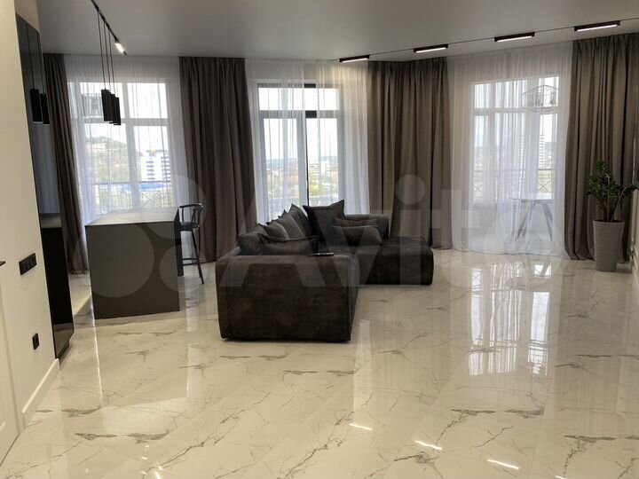 Квартира-студия, 60 м², 10/10 эт.