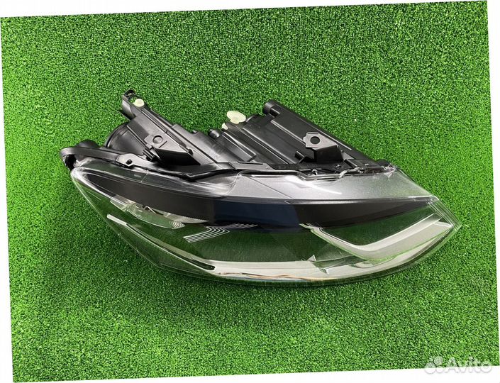 Фара правая Поло