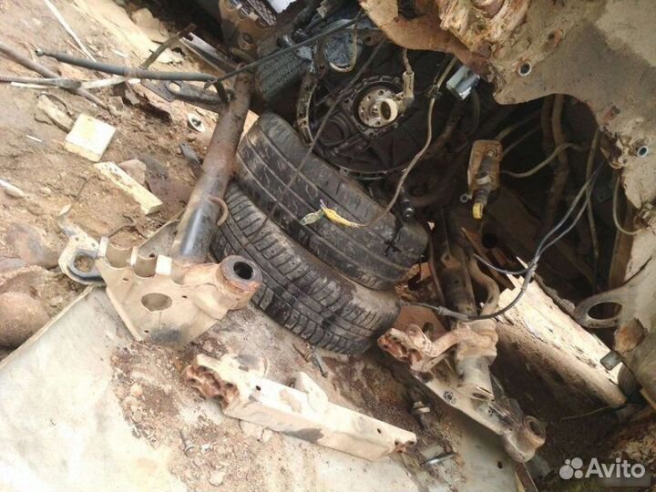 Подрамник Mercedes-Benz Vito W638