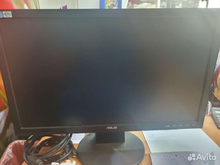 Продаётся монитор асеr немного б/у. 55см