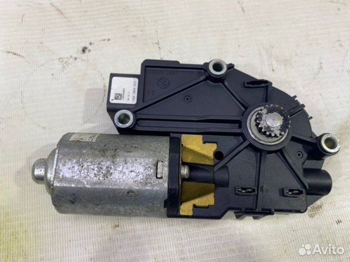 Моторчик Люка Mercedes-Benz Gl-Class X164 M