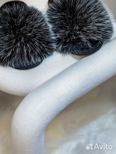 Женские домашние тапочки