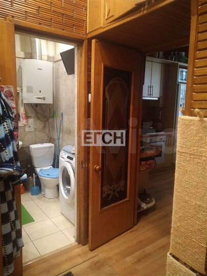 2-к. квартира, 54 м², 1/3 эт.