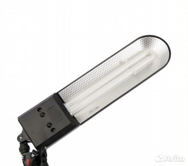 Лампа настольная