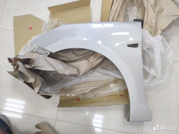 Переднее левое крыло Hyundai Solaris 1